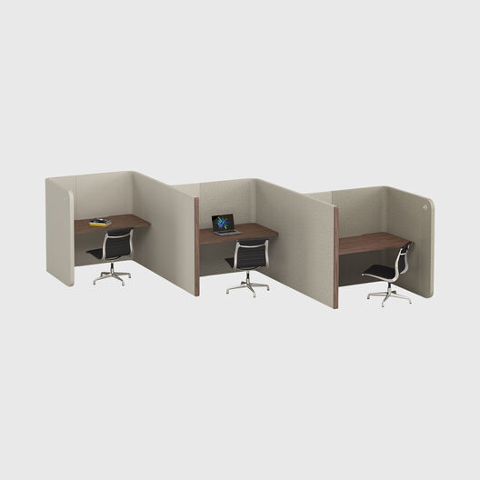 Bloc+ Triple Booth Staggered